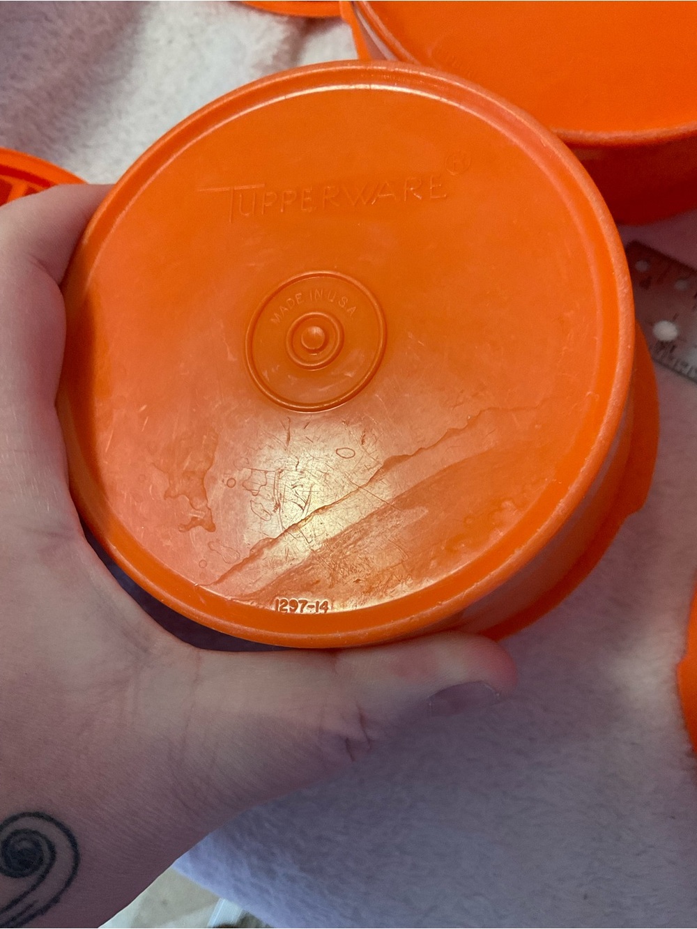 Vintage Tupperware
Retro Orange Servalier Canisters
Lot of 4
1297-14
1298-13 - Picture 7 of 9